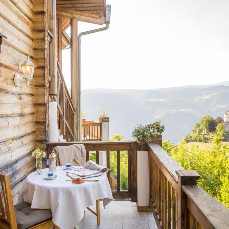 Apartments Schlossblick Naturholz - Appartamento con Vista e Balcone - 1