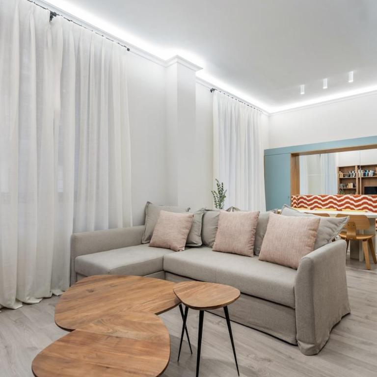 Cozy San Bernardo with terrace by Cómodo Madrid - Two-Bedroom Apartment - 6