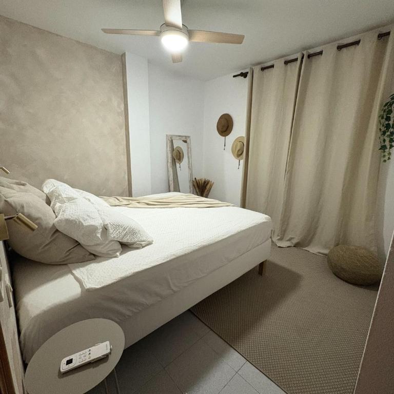 Calpe Central Penthouse Retreat with Pool - Apartamento de 1 dormitorio - 10