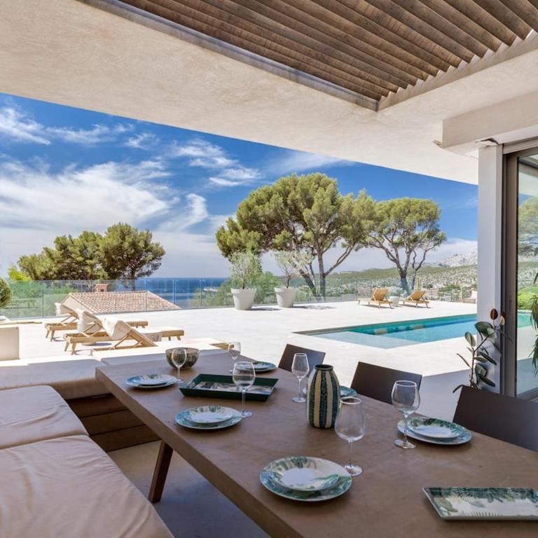 Luxurious architectural villa - Villa - 10