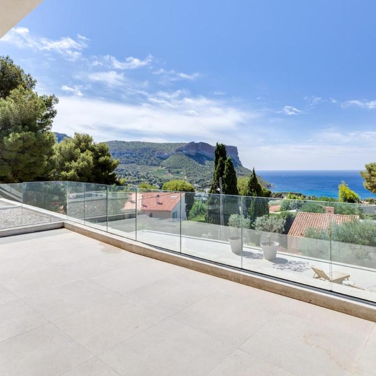 Luxurious architectural villa - Villa - 28
