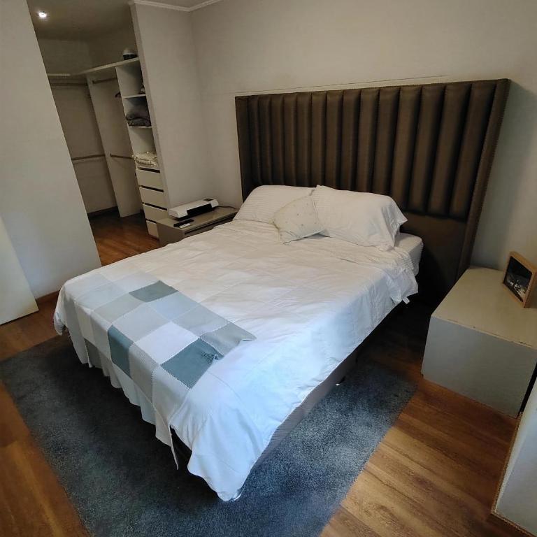 PENTHOUSE DÚPLEX piso1 único c PISCINA PRIVADA MIRAFLORES P República 5655 - Apartment - 51