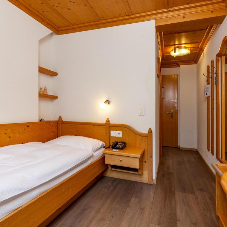 Alpenblick - Einzelzimmer mit Balkon - 1
