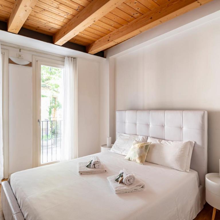 GuestHost - Piazza Mazzini Bright Apartment Padova - Appartamento con 1 Camera da Letto - 1