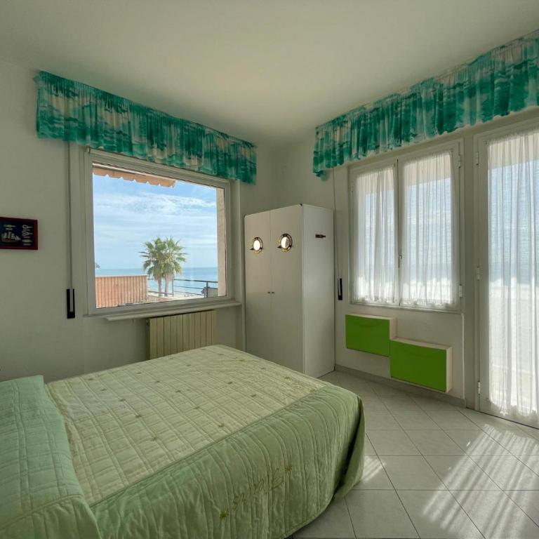 Terrazza Pietra Blu - One-Bedroom Apartment - 11