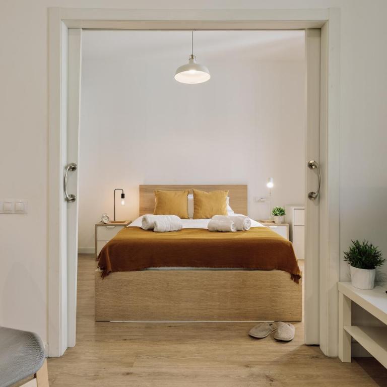 Ola Living Sant Antoni Market - One-Bedroom Apartment - 6