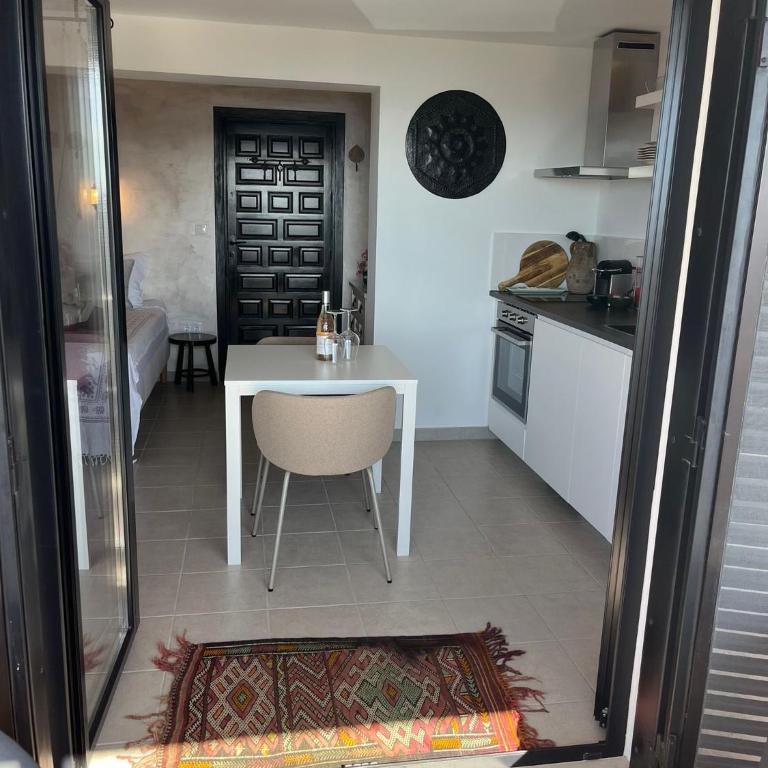 La Ladera Bay View - Studio - 9