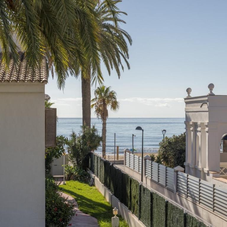 Sumérgete en las Villas de Benicasim - Three-Bedroom Apartment - 2