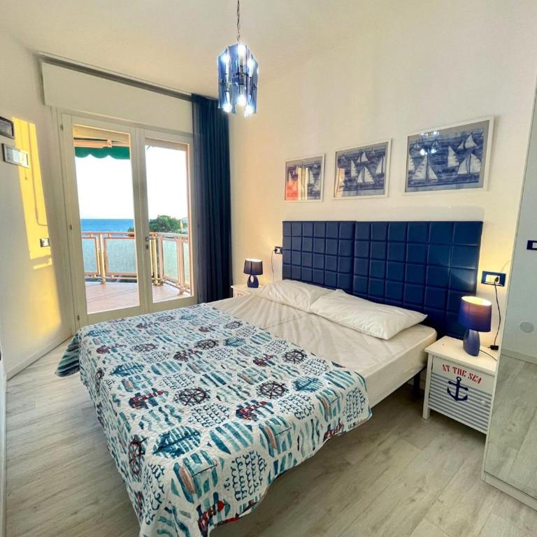 Wonderful beachfront apartment-Beahost - Appartamento - 3