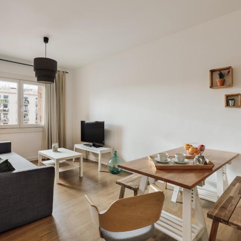 Ola Living Sant Antoni Market - Two-Bedroom Apartment with View - 2