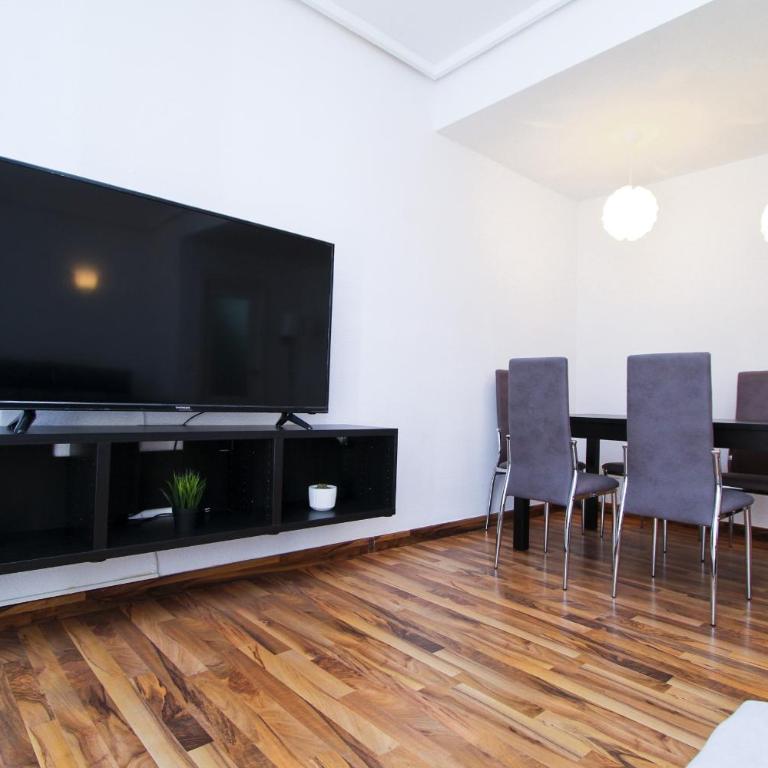 NATURE PLUS Family House - Three-Bedroom House - 18