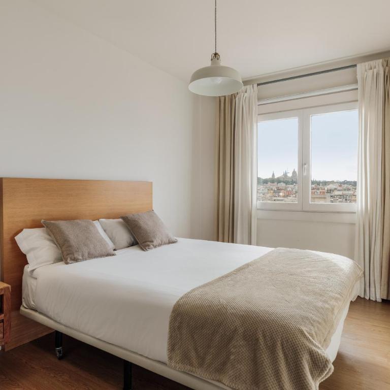 Ola Living Sant Antoni Market - Attic Three-Bedroom Apartment with views and Terrace - 4