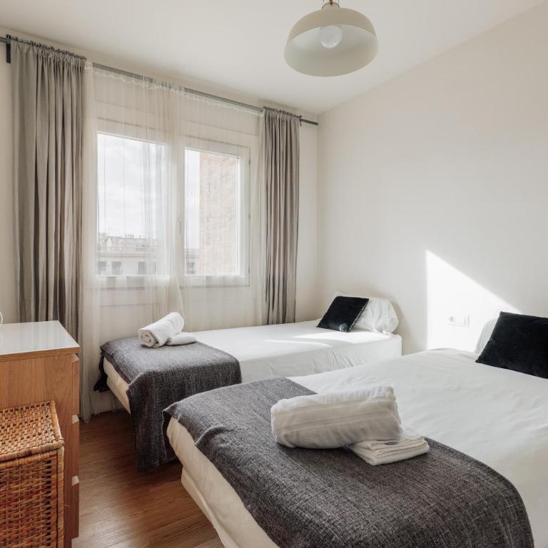 Ola Living Sant Antoni Market - Attic Three-Bedroom Apartment with views and Terrace - 9