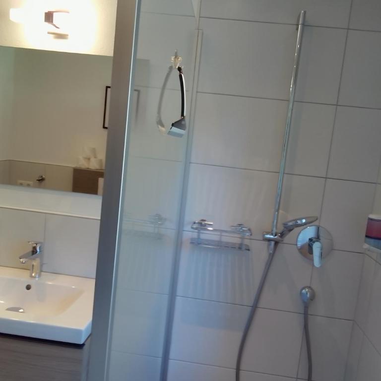 Apart Tuxertal - Apartment mit 1 Schlafzimmer, Balkon und Bergblick - 3
