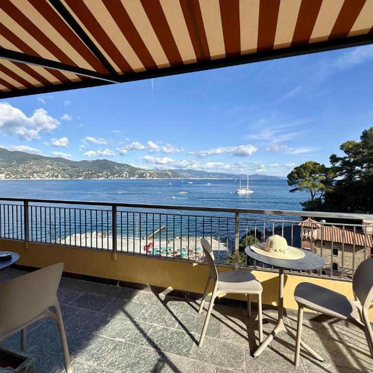 Best Western Regina Elena - Suite con 2 Camere da Letto e Balcone con Vista Mare - 5