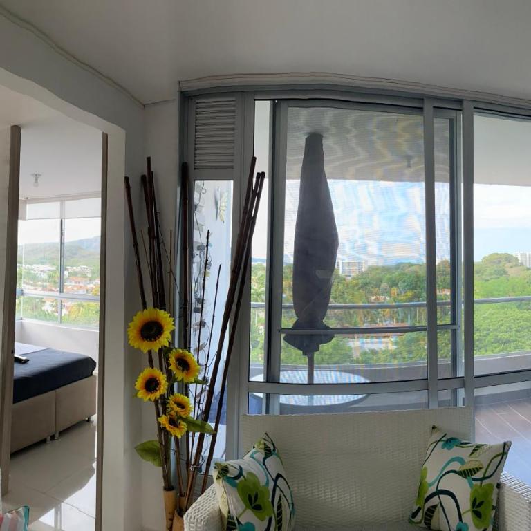 Apartamento Ricaurte 90 m2, 3 habitac, 6 personas, Peñazul La Morada LuisFeryClarita - Apartamento de 3 dormitorios con balcón - 7