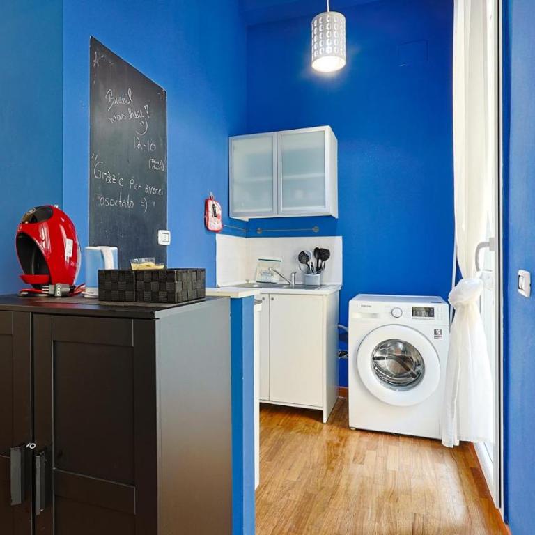 Colosseo House Rosy by Rentbeat - Appartamento con 1 Camera da Letto - 11