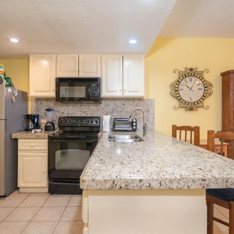 Rock n' Reel Amazing Oceanfront - Casa - 23