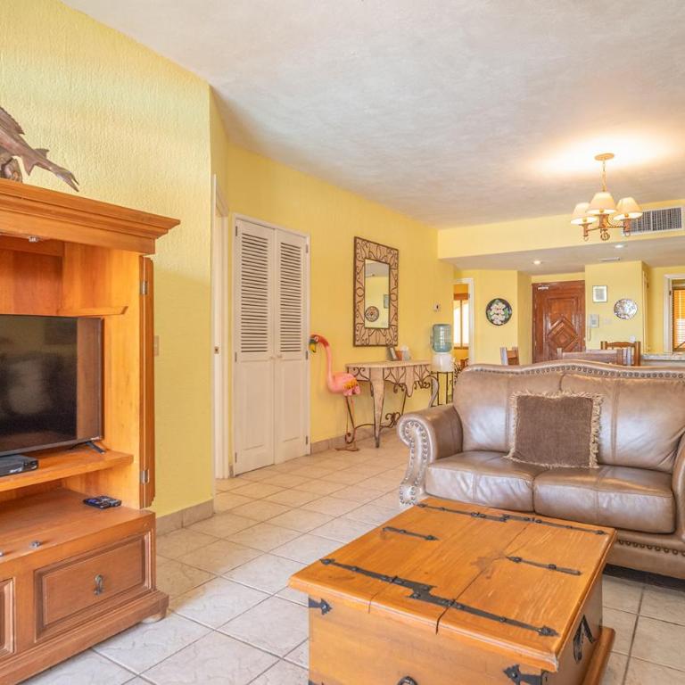 Rock n' Reel Amazing Oceanfront - Casa - 5