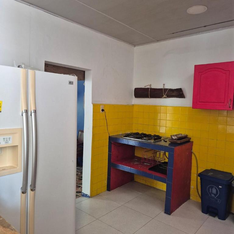 Casa rustica y familiar con piscina en La Vega Cund - Casa de 3 dormitorios - 5