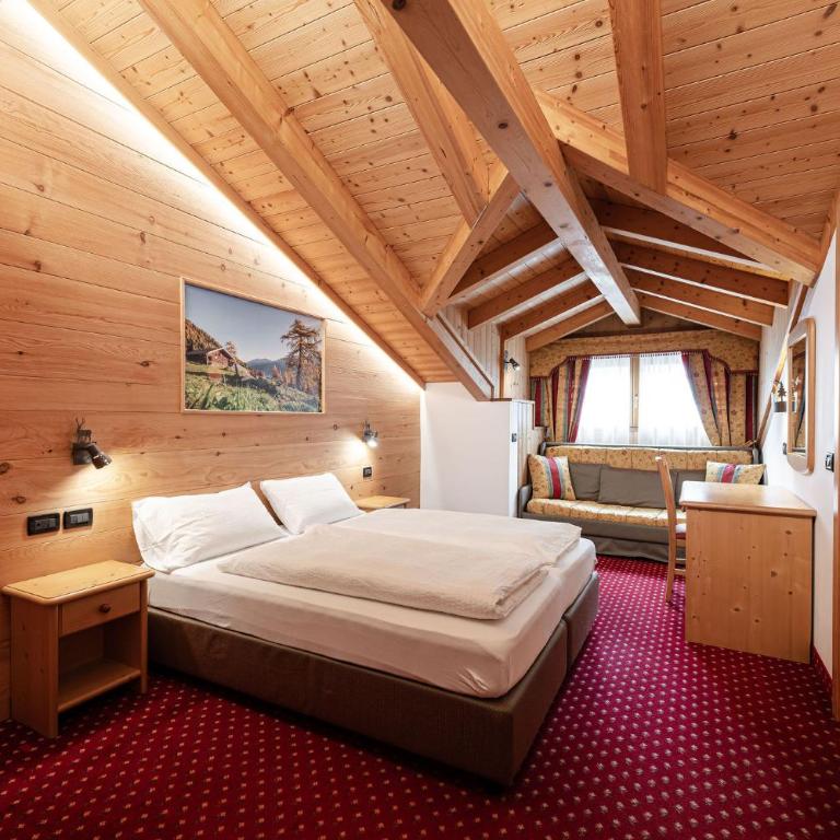 Hotel Genzianella - Standard Family Room - 1