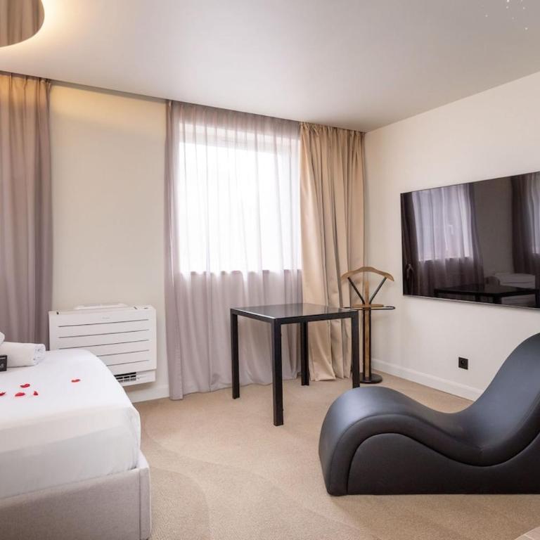 Ecrin Romantique, Suite d'exception avec balnéo - Apartment mit 1 Schlafzimmer - 15