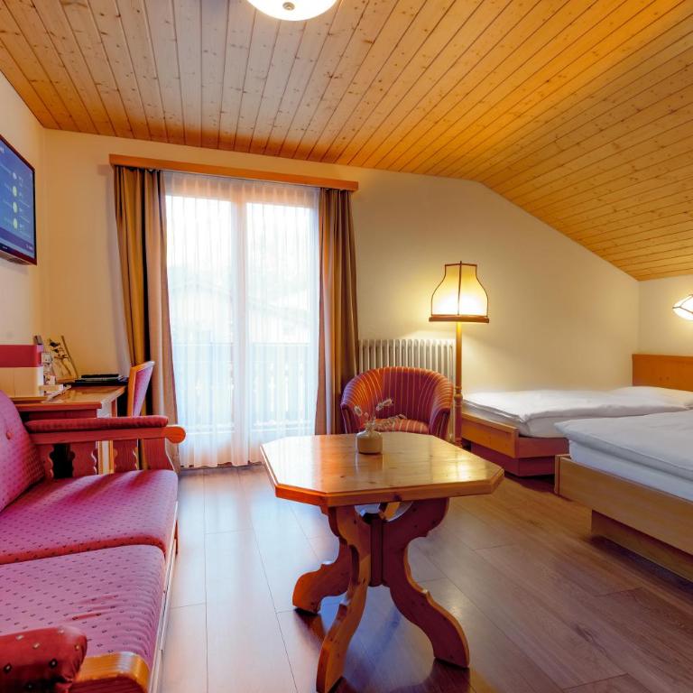Alpenblick - Dreizimmerzimmer mit Balkon und Blick auf Matterhorn - 5