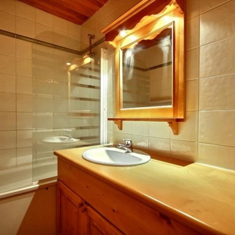 Appartement sud 6 pers au pied des pistes - Apartment mit 1 Schlafzimmer - 11