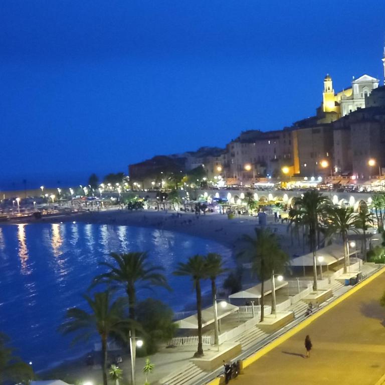 Superbe 2P au 5ème étage avec terrasse face à la mer et parking privé - Menton, Garavan - FR-1-196-293 - Appartement (4 Adultes) - 4