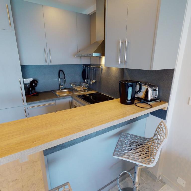 Superbe 2P au 5ème étage avec terrasse face à la mer et parking privé - Menton, Garavan - FR-1-196-293 - Appartement (4 Adultes) - 7