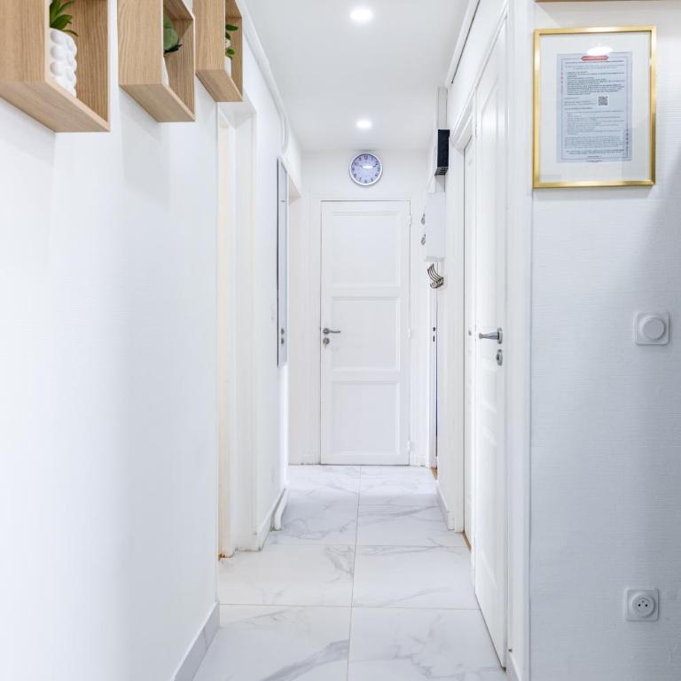 Appartement meublé près du centre Wifi-Parking - Apartment mit 3 Schlafzimmern - 16