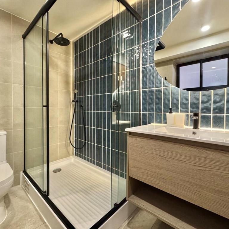 Moderno y luminoso 2D y 2B en Las Condes - Two-Bedroom Apartment - 10