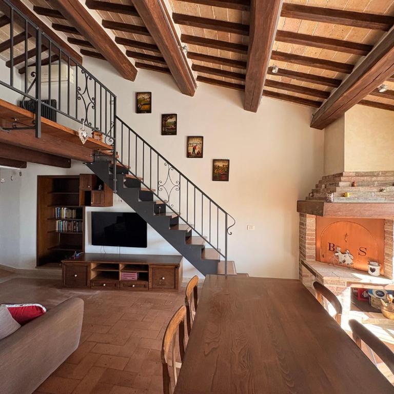 La Casina Colorata - Appartamento con 2 Camere da Letto e Vista Città - 5