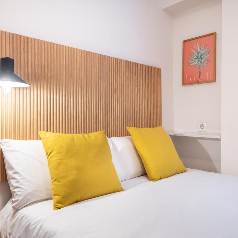 Penthouse Apartment with Terrace in Barcelona City Center - Apartamento de 2 dormitorios - 22