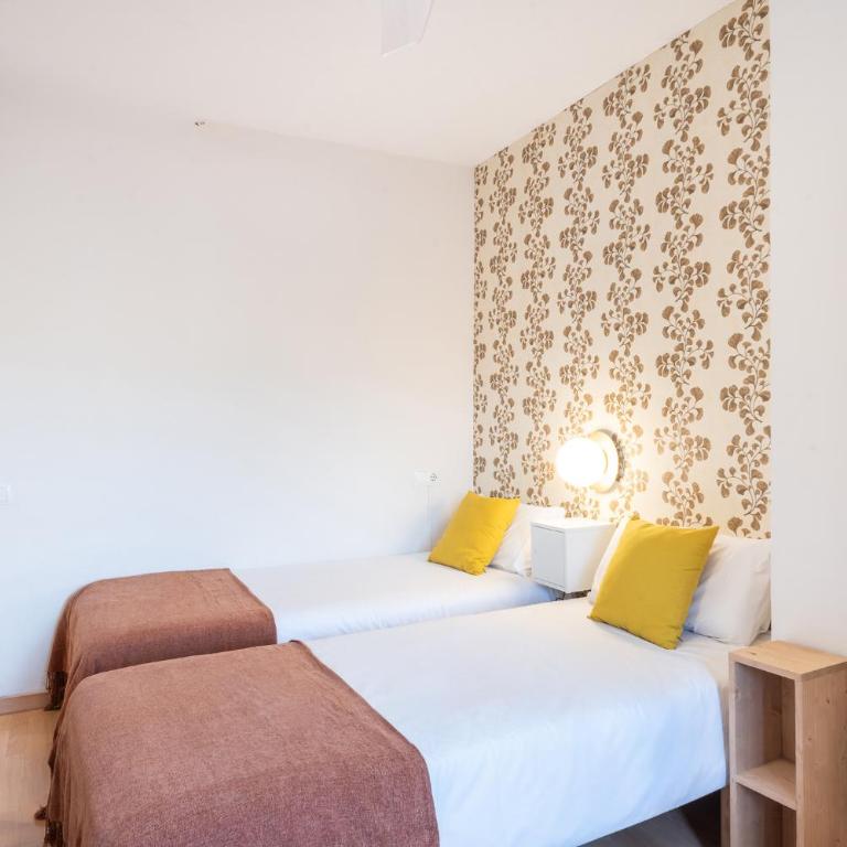 Penthouse Apartment with Terrace in Barcelona City Center - Apartamento de 2 dormitorios - 12