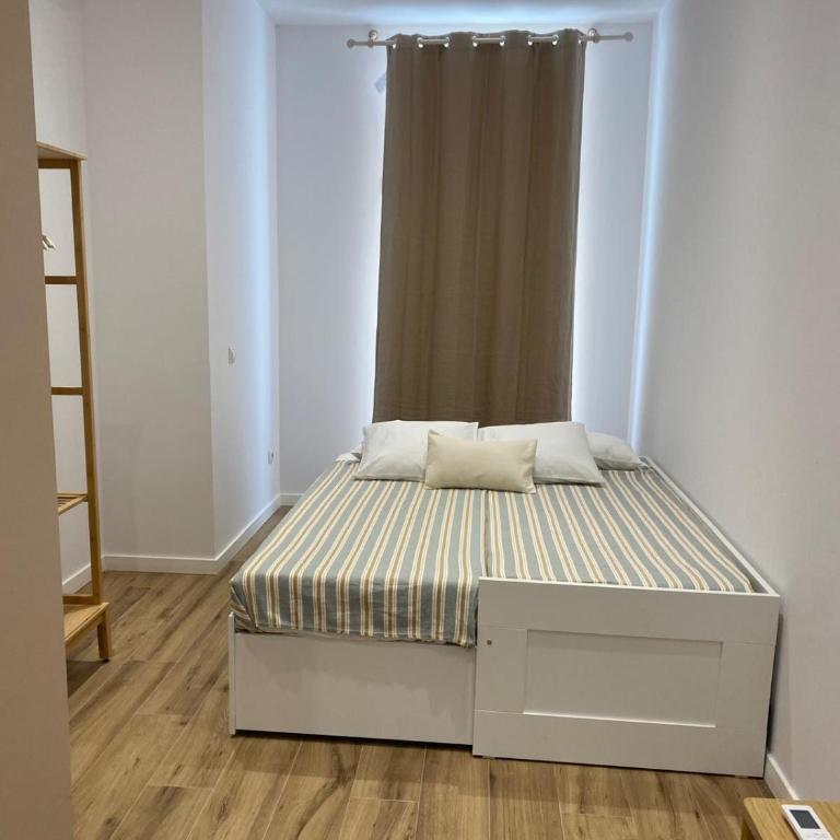 1 Amplia y Exclusiva Vivienda con Terraza - Apartment mit 2 Schlafzimmern - 12