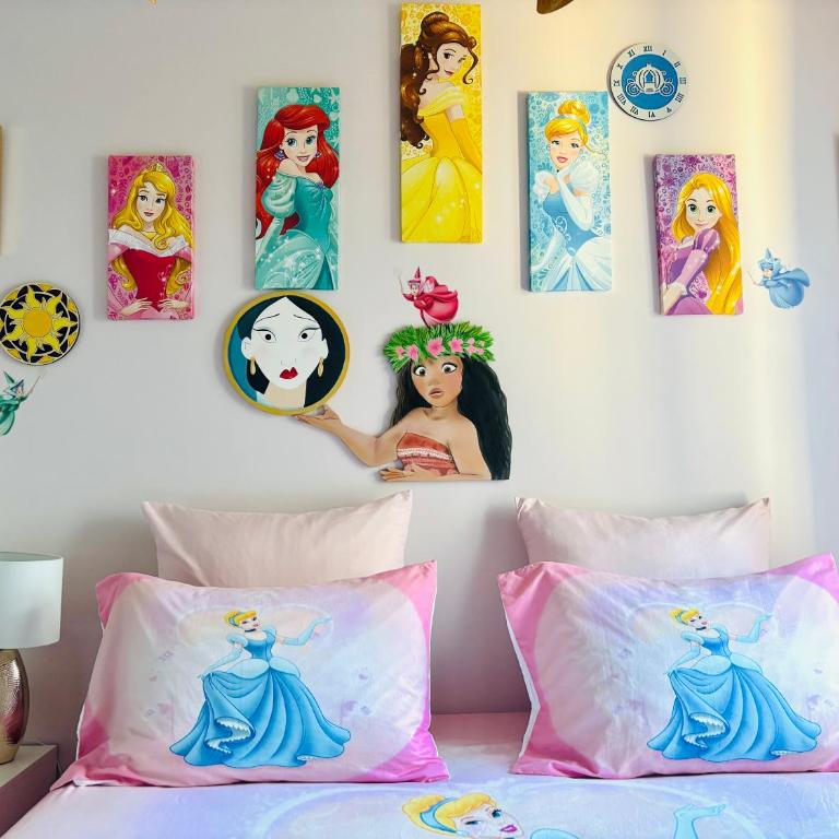 THE ENCHANTED HOUSE ( 15 min walk to Disney) - Apartment mit 2 Schlafzimmern - 93