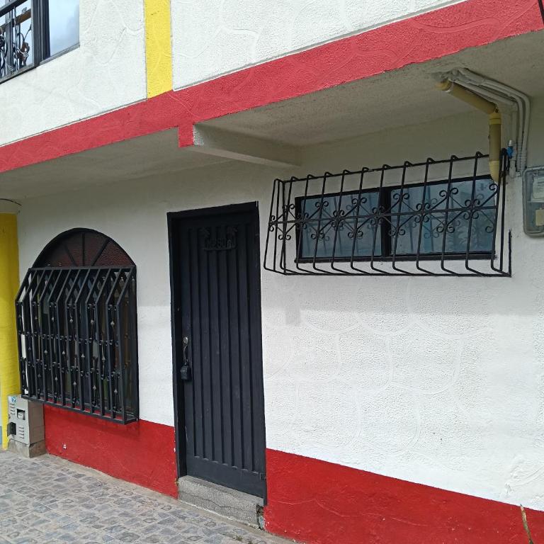 Casa Rosas - One-Bedroom Apartment - 7