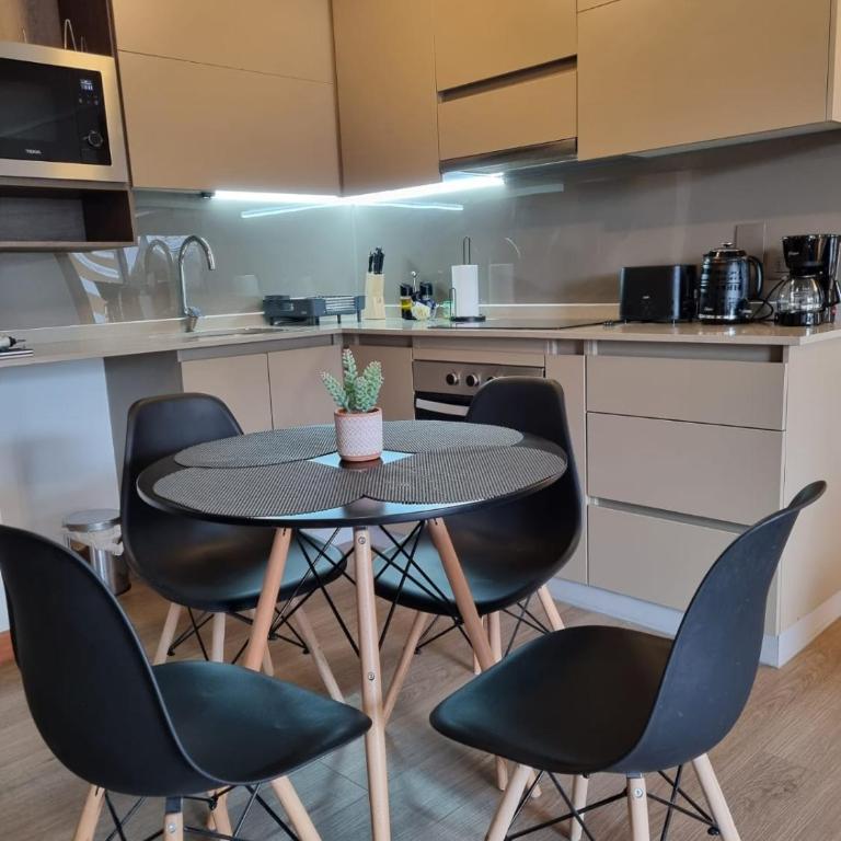 HOM I Acogedor Dpto 2D2B Frente al Lago Parking - Apartamento - 12