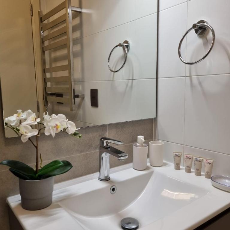 HOM I Acogedor Dpto 2D2B Frente al Lago Parking - Apartamento - 11