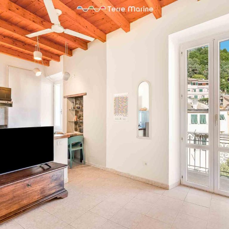 Timeless, Terre Marine - One-Bedroom Apartment - 1