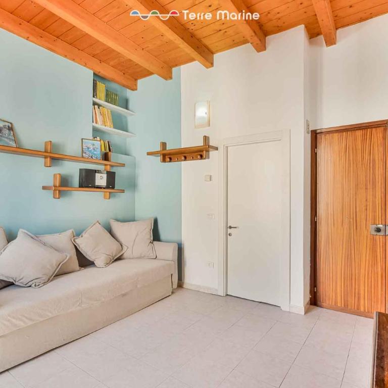 Timeless, Terre Marine - One-Bedroom Apartment - 5