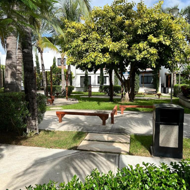 Pacific Nest House Steps from the beach - Three-Bedroom House - 5