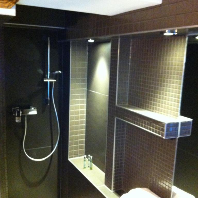 L'appartement au-dessus du - Studio - 4
