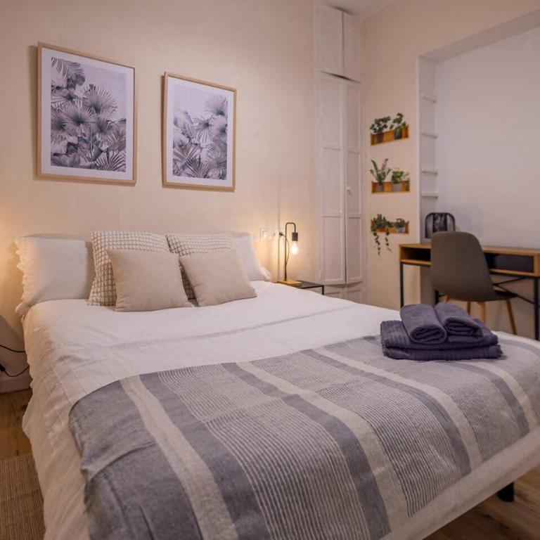 Cadizz Entre Cielo y Mar Centro del Puerto ciudad - ideal empresas, familias y grupos - Apartamento Deluxe de 4 dormitorios - 72