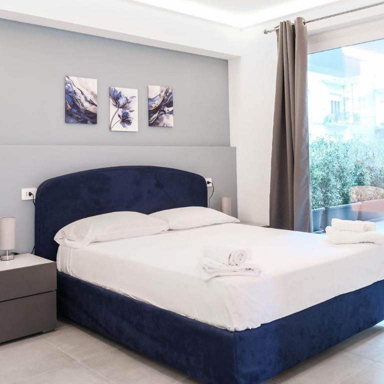 Milazzo Holiday Apartments&Rooms - LiveLoveTravel - Appartamento Superior - 1