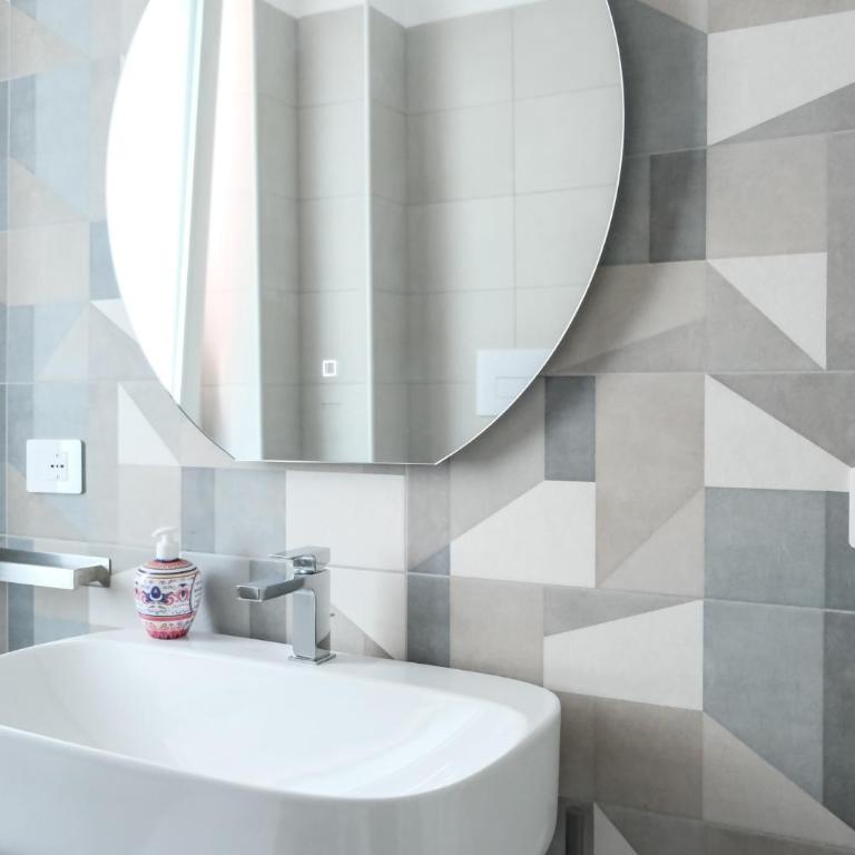 Milazzo Holiday Apartments&Rooms - LiveLoveTravel - Camera Deluxe - 9
