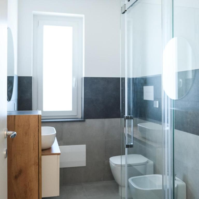 Milazzo Holiday Apartments&Rooms - LiveLoveTravel - Monolocale con Balcone - 4