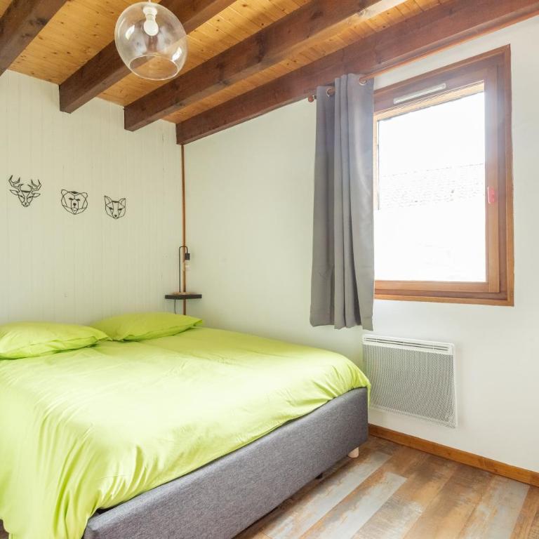 Les Louveteaux - Two-Bedroom Apartment - 8