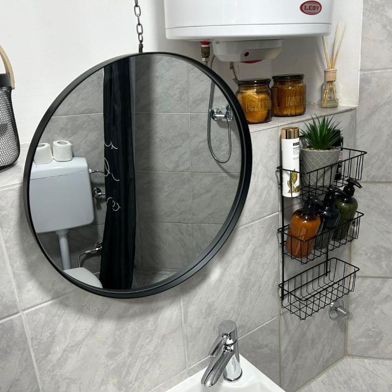 Apartman Nani - Secure and free parking space! - One-Bedroom Apartment - 16